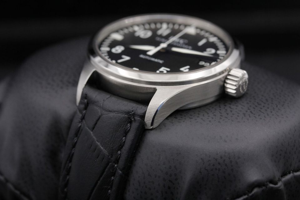 IWC Pilot's Midsize IW325601 Image 2